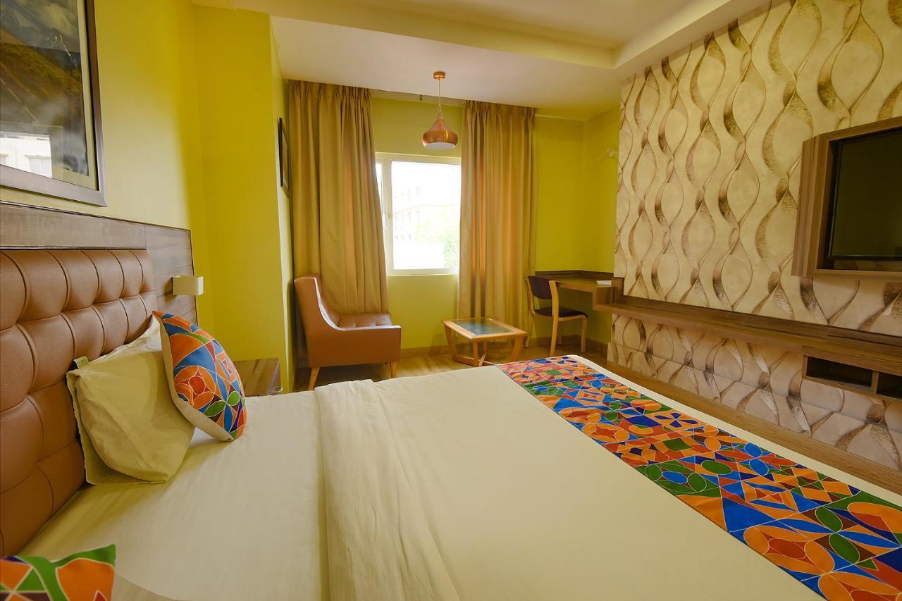 Fabhotel Phoenix Resorts Bangalore Bagian luar foto